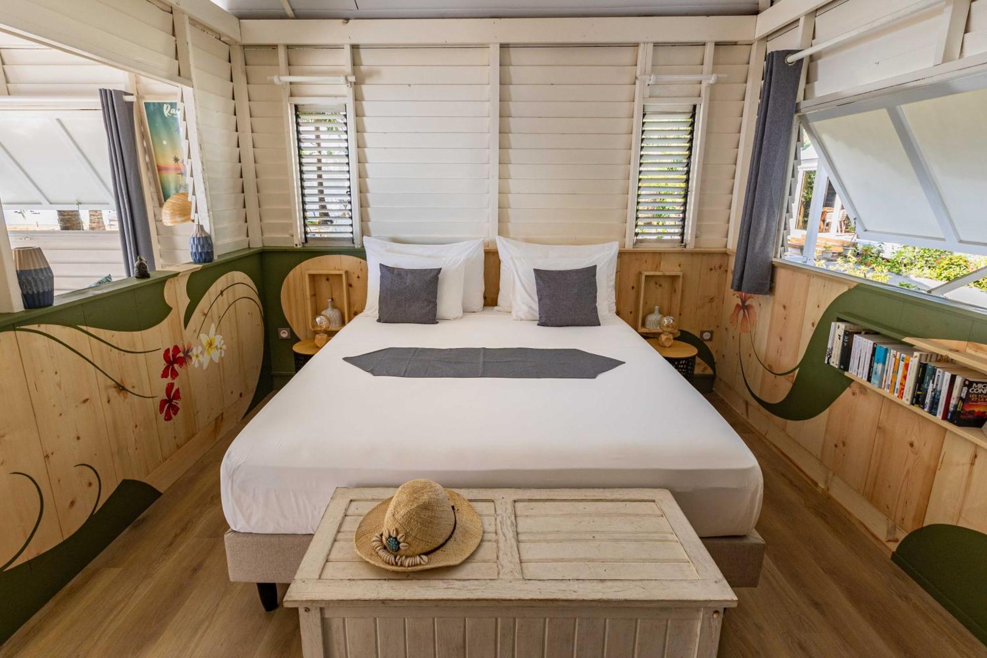 Opoa Beach Hotel Dış mekan fotoğraf